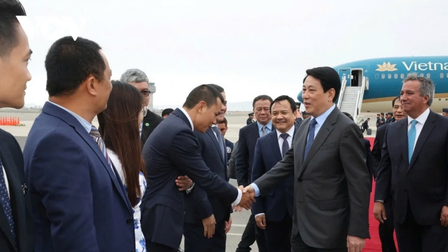 Vietnamese President Luong Cuong arrives in Lima for Peru visit, APEC Summit